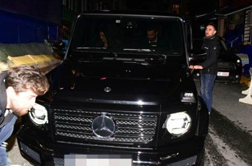 Arda Turan arvadına 2 milyonluq CİP bağışladı