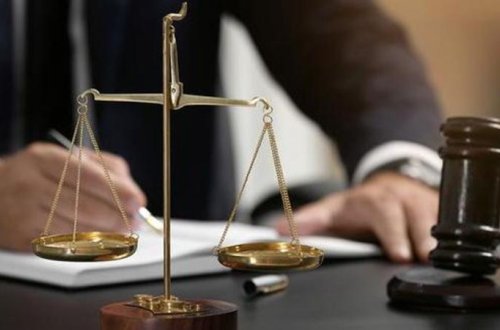 Narkotik qəbul edən 20 yaşlı oğlandan anasına qarşı DƏHŞƏTLİ ƏMƏL