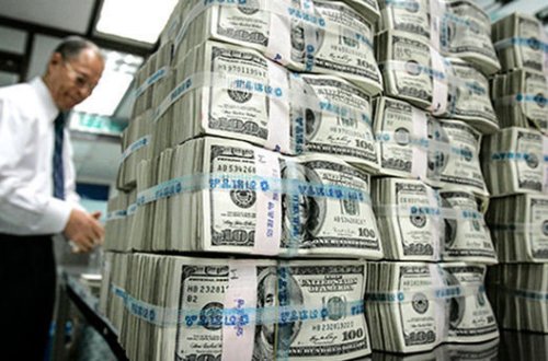 Dünyada milyarderlərin sayı iki dəfə artıb