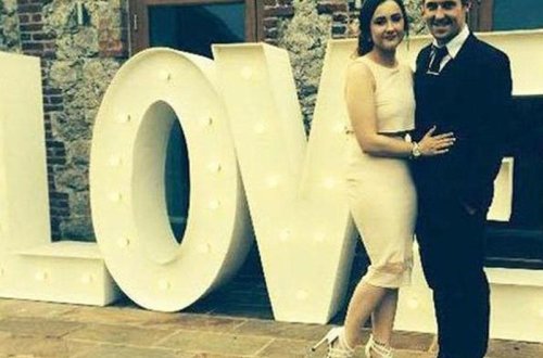 Sevgilisinin xəyanətini öyrənən qadın feysbukda elan verdi - 3 funt verən şəxsə...