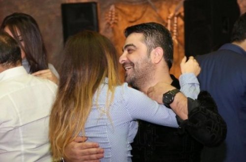 Fərda ikinci dəfə evləndi, uşağı da oldu