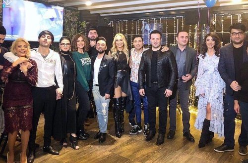 Məşhurlar onun ad gününə yığışdı – Foto