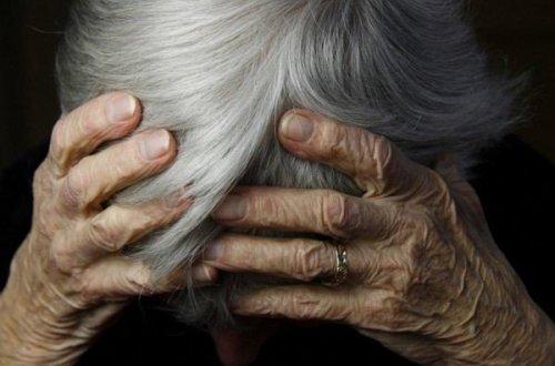 Azərbaycanda dəhşət: Oğul 68 yaşlı anasını döyüb, xəstəxanalıq etdi