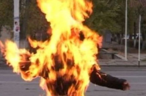 Moskvada məktəblini yandırdılar - VİDEO