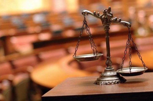 Polad Bülbüloğlunun qardaşının şikayəti ilə bağlı qərar verildi