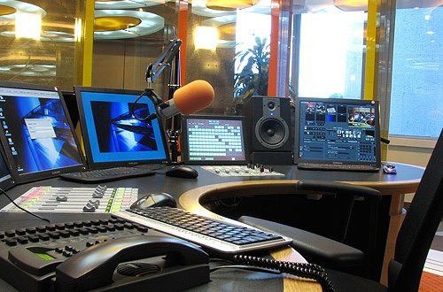 Dövlət Komitəsinin radiosu fəaliyyətə başlayıb