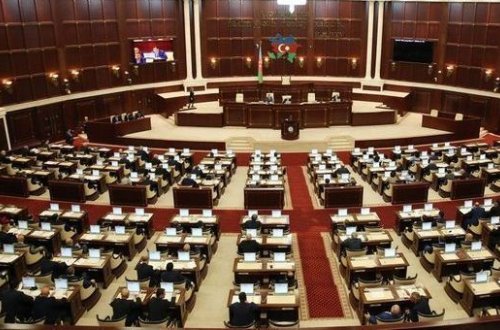 Reklamla bağlı iki məcəllədə dəyişiklik edilir