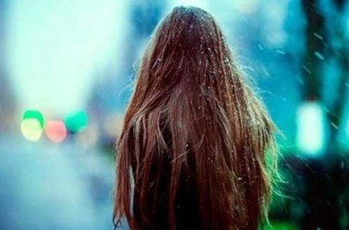 Sumqayıtda satıcı qız itkin düşüb - FOTO