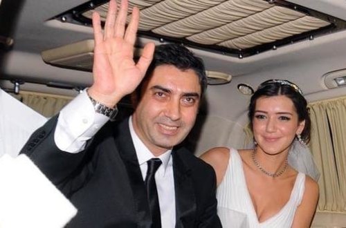 Necati Şaşmaz arvadından 10 milyon təzminat istəyir