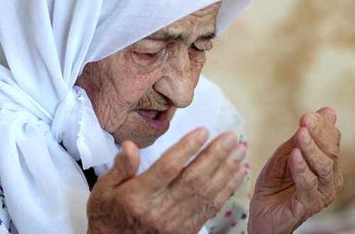 19-cu əsrdə doğulmuş qadın vəfat etdi – Video