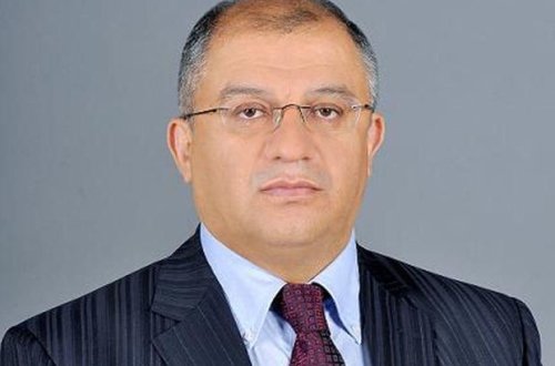 Deputat: Sosial şəbəkələrdə təhqirlər baş alıb gedir