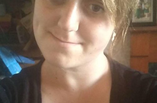 22 yaşlı qız 13 yaşlı oğlana seks təklifi edib, üstündə də pul vermək istədi - FOTO