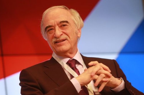 Polad Bülbüloğlu: Yaradıcılığa vaxt ayıra bilmirəm