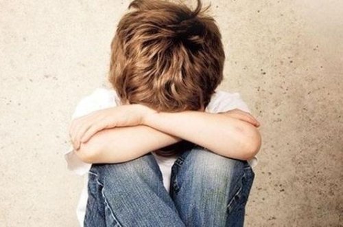 Azərbaycanlı Rusiyada 12 yaşlı oğlanı zorladı