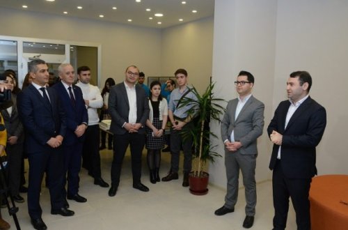 “Gənclərin İnkişaf və Karyera Mərkəzi” gənclərin ixtiyarına verildi – FOTOLAR