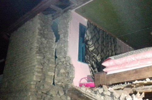 Şamaxıda zəlzələdən sonra yaralı sayı 6-ya çatdı - Fotolar + Video + Yenilənib