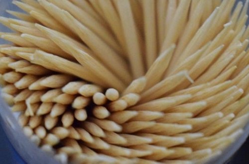 Kişi ürəyində diş çöpü ilə 4 il yaşayıb - Tibbdə kuryoz olay