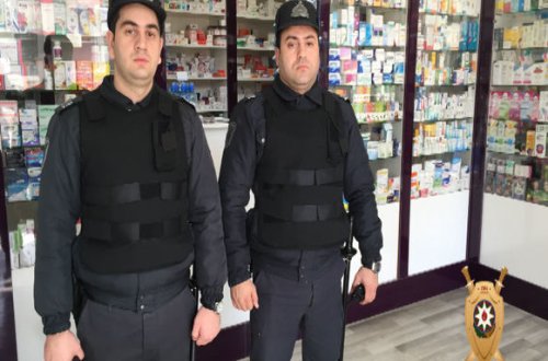Mühafizə polisləri aptek oğrusunu “iş başında” yaxaladılar - FOTO