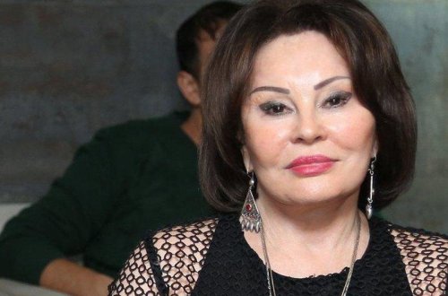Amaliya Pənahovanın qəbirüstü abidəsi niyə qoyulmayıb?