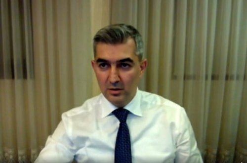 Azərbaycanlı məmurun canlı yayımı rekord vurdu - VİDEO