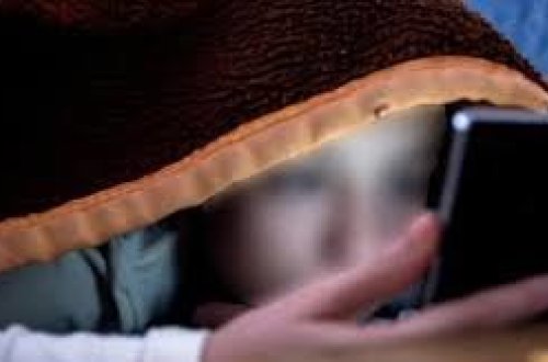 41 yaşlı kişidən iyrənc əməl: 15 yaşlı qıza facebookda erotik videolar göndərdi və...