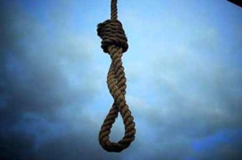 Sumqayıtda 25 yaşlı gənc ÖZÜNÜ ASDI