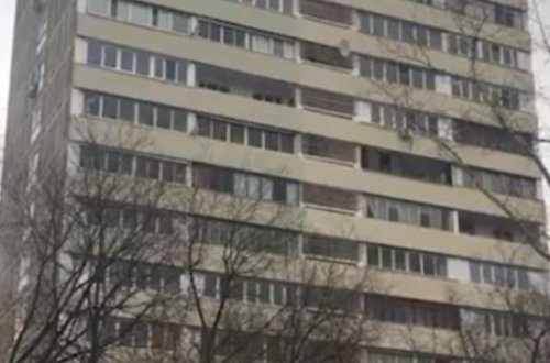 Rusiyada 12-ci mərtəbədən yıxılan kişini ölümdən artıq çəki xilas etdi