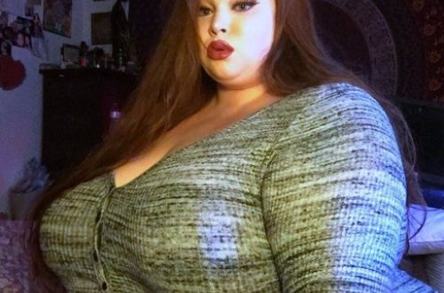 Yemək yeyərək sərvət qazanır - Foto