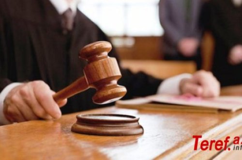 Qazi baş redaktorun məhkəməsindən qısa reportaj - Seçmə dialoqlar