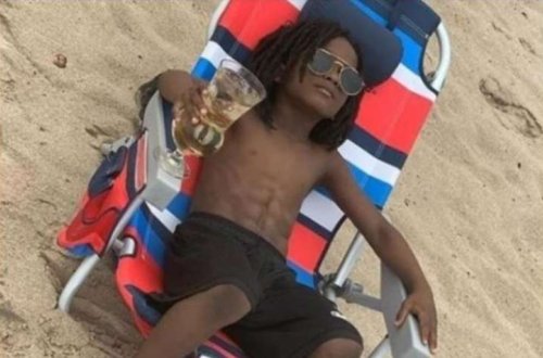 Dünya bu balaca 7 yaşlı oğlandan danışır - VİDEO