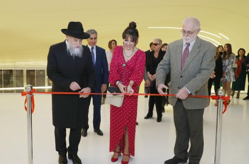 Вице-президент Фонда Гейдара Алиева Лейла Алиева приняла участие в торжественном открытии выставки российских художников-авангардистов в Баку