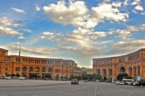 İrəvanda amerikalıların MƏXFİ TOPLANTISI: inqilab ssenarisi işə düşür