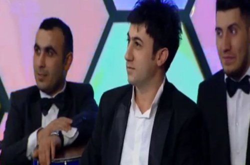 Azərbaycanlı məşhur qadın müğənni bu şəxslə sevgili imiş - Efirdə ÜZƏ ÇIXDI - FOTOLAR