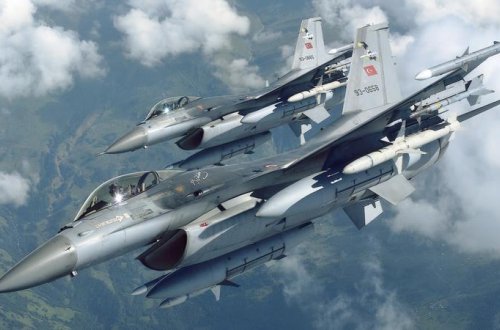 Rusiyadan İrəvanı SİLKƏLƏYƏCƏK SÖZLƏR: Azərbaycan F-16-lar alır və... - Ekspert hər şeyi açdı