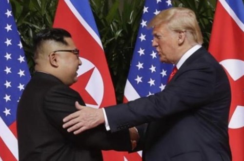 Trampdan kritik TELEFON ZƏNGİ: 