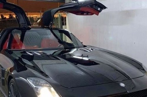 Bu maşından Azərbaycanda bir dənədir (FOTO)