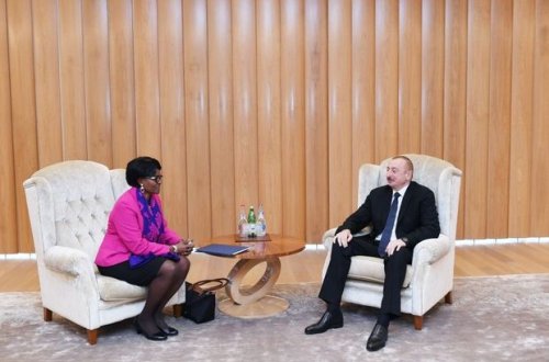 İlham Əliyev bir sıra görüşlər keçirib - YENİLƏNİB + FOTO