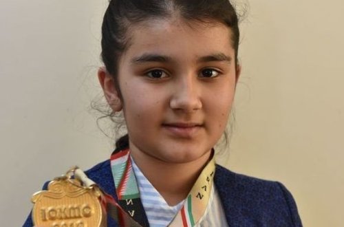 Bu da İranda bayrağımız üçün mübarizə aparan 11 yaşlı Zəhra – VİDEO