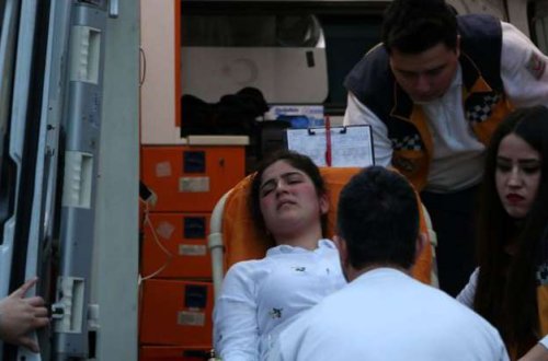 İnsan öz bacısına bunu edərmi? - Tükləriniz biz-biz olacaq/ FOTOLAR