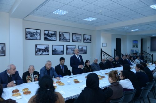 Nəsimi rayonunda Xocalı sakinləri ilə görüş keçirilmişdir