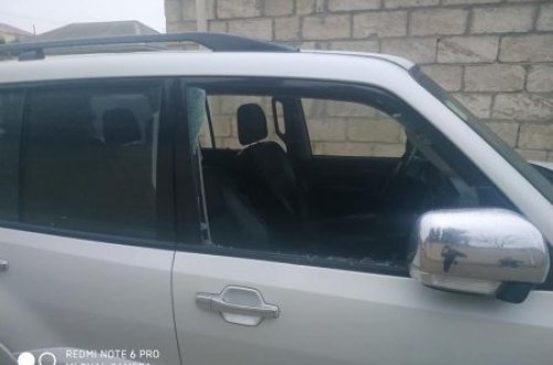 Baş redaktorun avtomobilindən oğurluq edilib - FOTOLAR