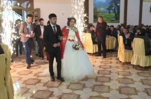 Şəhid bacısının toyunda himnimiz oxundu - VİDEO