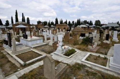 Azərbaycanda BİABIRÇILIQ: doğma bibisini qəbiristanlıqda zorlayıb öldürdü - TƏFƏRRÜAT