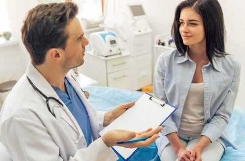 Qadın pasiyentlərin ən çox aşiq olduğu kişi həkimlər - 5 sevimli həkim tipi