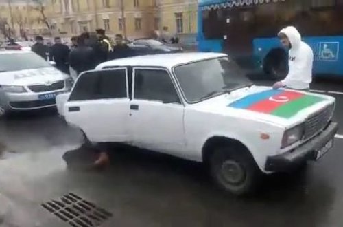 Moskvada Xocalını yad edən azərbaycanlılar saxlanıldı - VİDEO