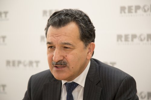 Депутат обвинил Али Керимли в грубом отношении к людям