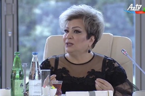 “Maaşlarımız azdır...” - Afaq Bəşirqızıdan prezidentə müraciət (VİDEO)