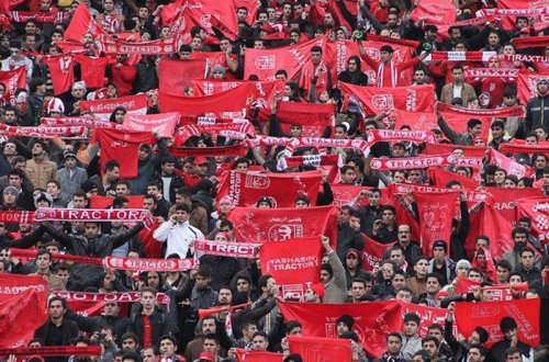 Erməni bayrağı yandırıldı - Təbriz stadionundan yeni VİDEO