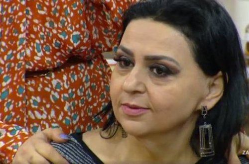 Toppuş bacı efirə qaynanası və qızı ilə gəldi - FOTOLAR