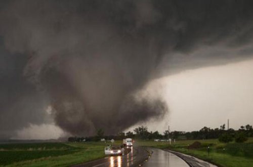 ABŞ-da qasırğa nəticəsində 22 nəfər ölüb, azı 40 nəfər xəsarət alıb